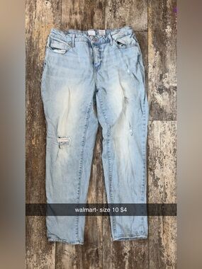 Light Blue Boyfriend Jeans – Casual Distressed Fit